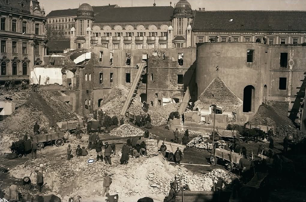 Bolnica Male Braće 1931. godine, sepija
